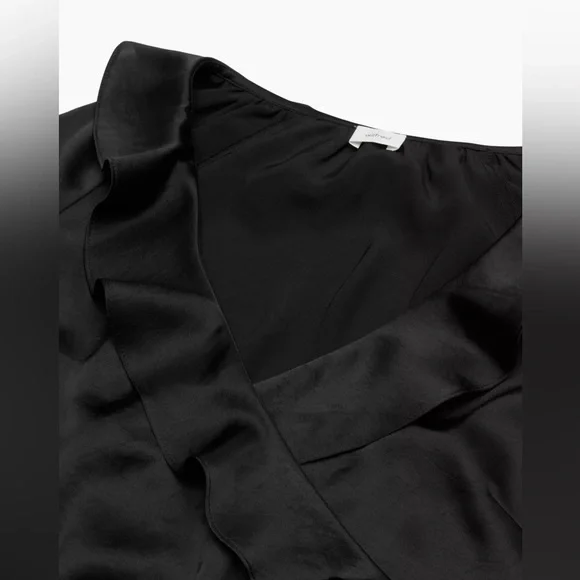 Wilfred Black Ruffle Blouse - Picture 4 of 7